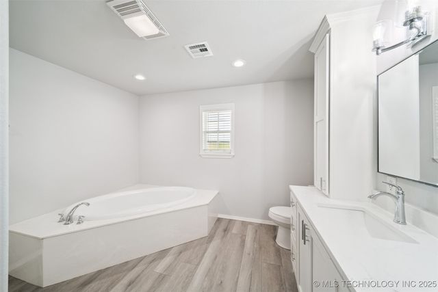 19305 S Deer Trail Road, Claremore, OK 74019