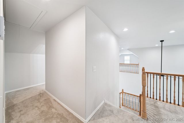 19305 S Deer Trail Road, Claremore, OK 74019