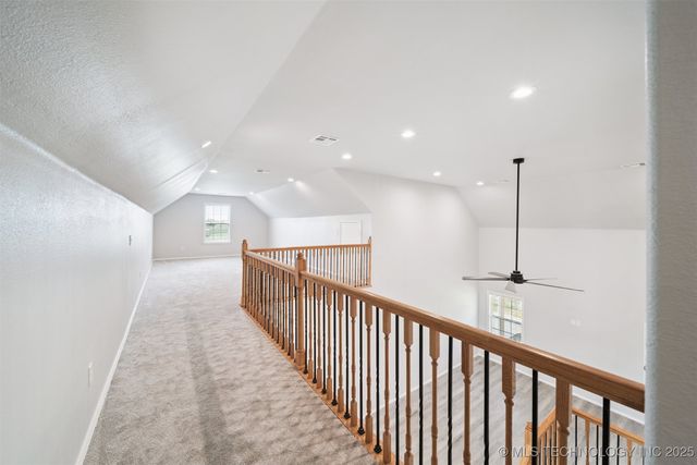 19305 S Deer Trail Road, Claremore, OK 74019