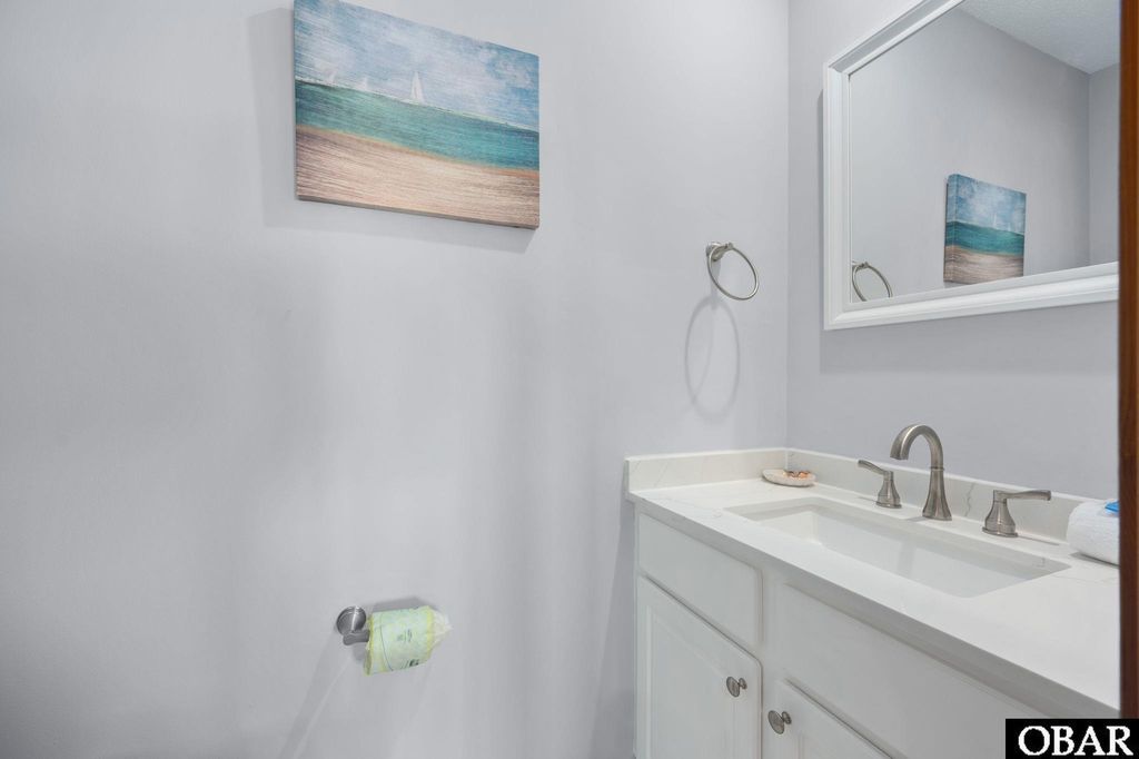 Image 28 of property listing at 644 Ocean Front Arch Lot 4, Corolla, NC 27927