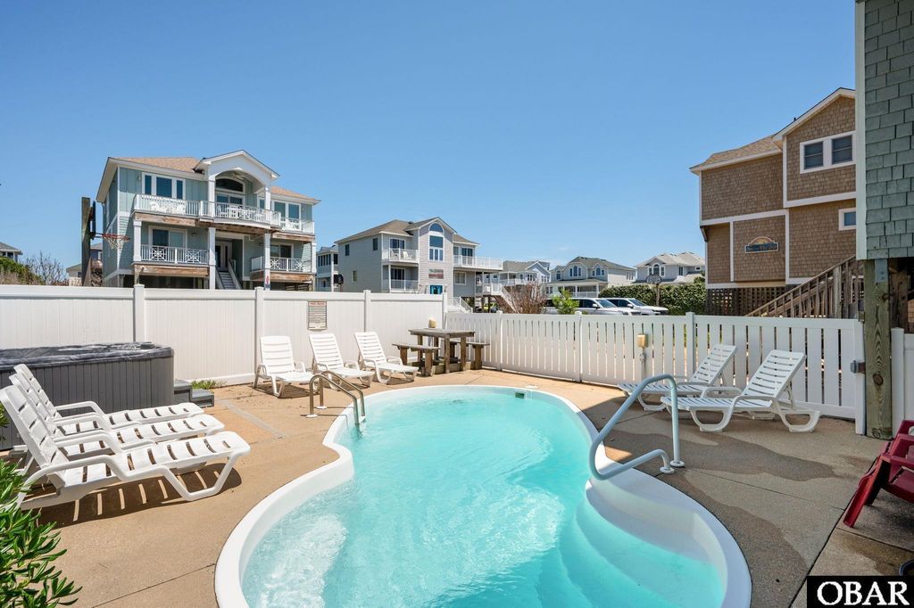 Image 51 of property listing at 644 Ocean Front Arch Lot 4, Corolla, NC 27927