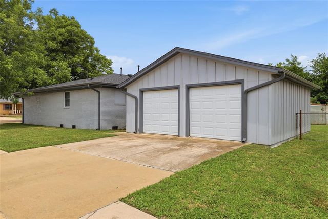 1444 SW 52nd Street, Oklahoma City, OK 73119
