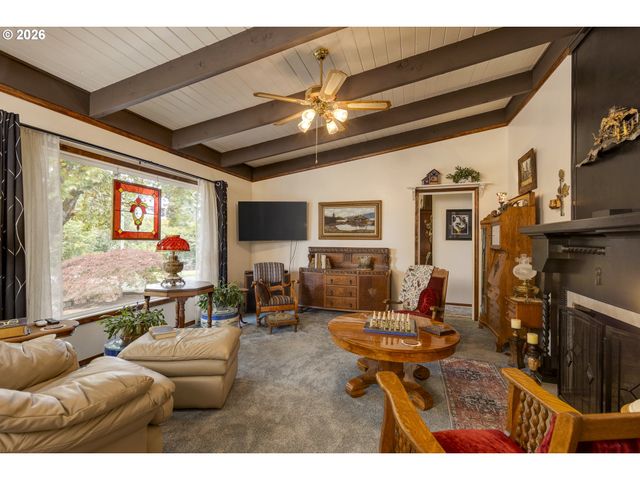 6690 AUMSVILLE Hwy, Salem, OR 97317