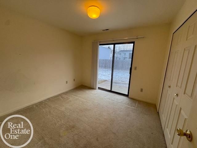 30757 Hidden Pines Lane, Roseville, MI 48066