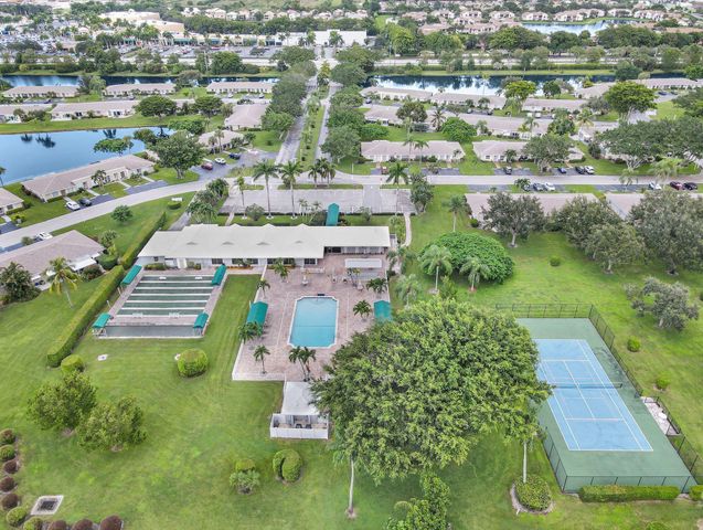 8807 Bella Vista Drive 280, Boca Raton, FL 33433