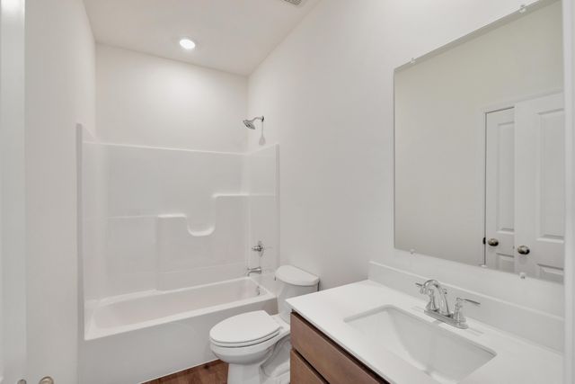 6182 River Run Avenue, Portage, IN 46368