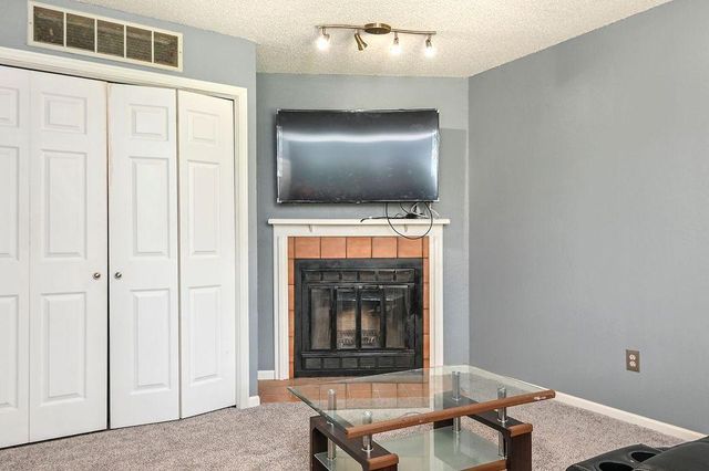 536 78th Avenue NE, Spring Lake Park, MN 55432