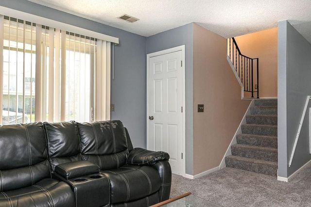 536 78th Avenue NE, Spring Lake Park, MN 55432