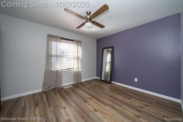 1061 Truwood Drive, Rochester Hills, MI 48307