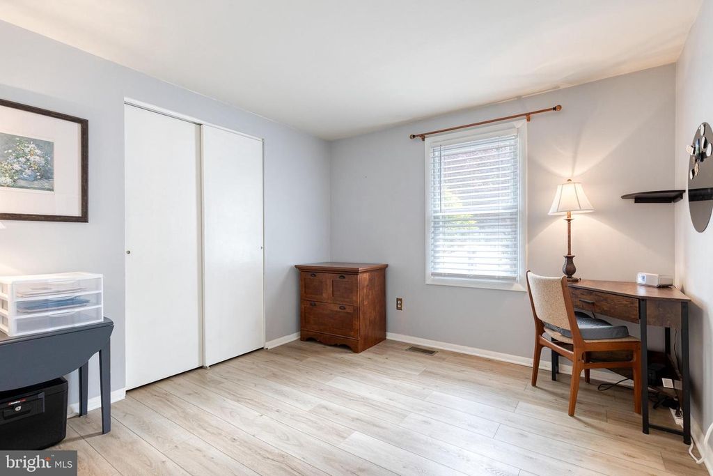 Image 20 of property listing at 2608 BRADWELL CT, Parkville, MD 21234