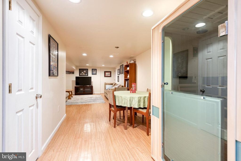Image 22 of property listing at 2608 BRADWELL CT, Parkville, MD 21234