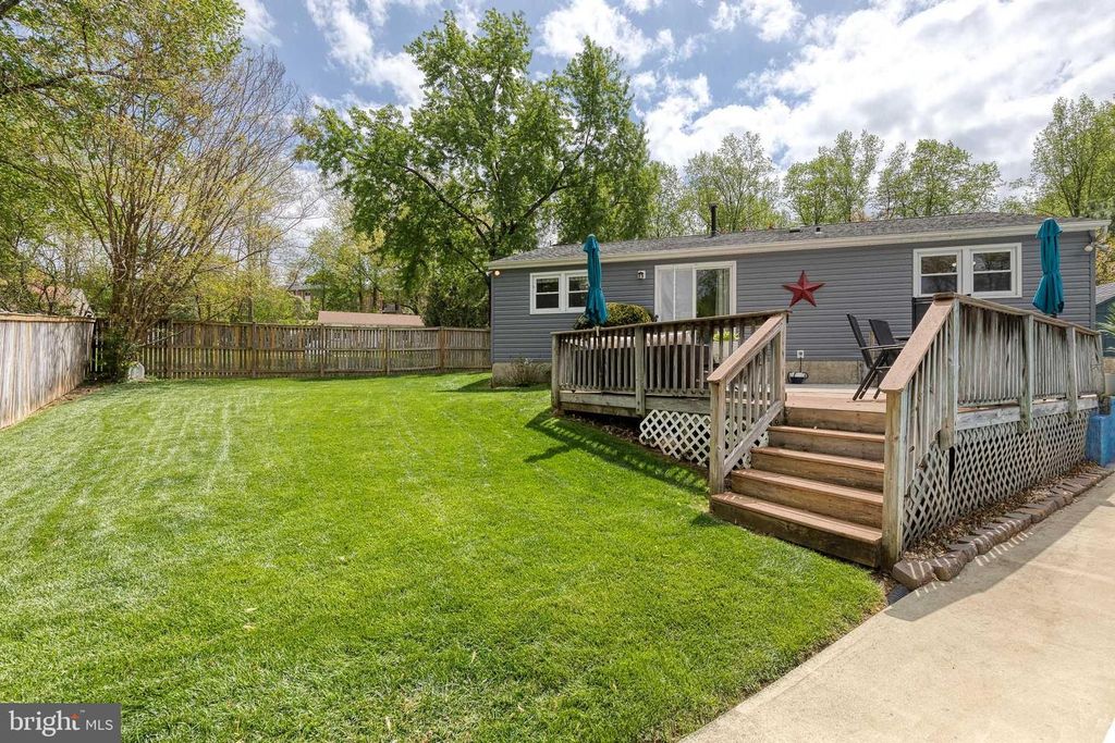Image 42 of property listing at 2608 BRADWELL CT, Parkville, MD 21234