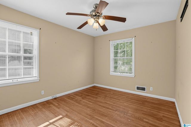 212 RED OAK ROAD, Birmingham, AL 35206