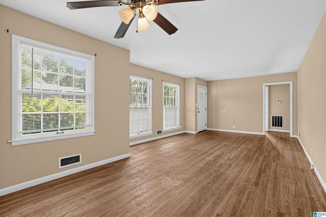 212 RED OAK ROAD, Birmingham, AL 35206