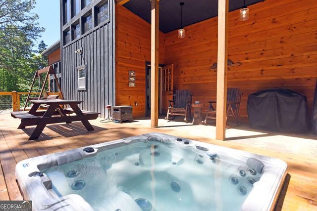 709 Lyric Lane, Ellijay, GA 30540