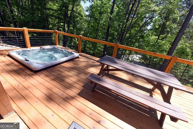 709 Lyric Lane, Ellijay, GA 30540