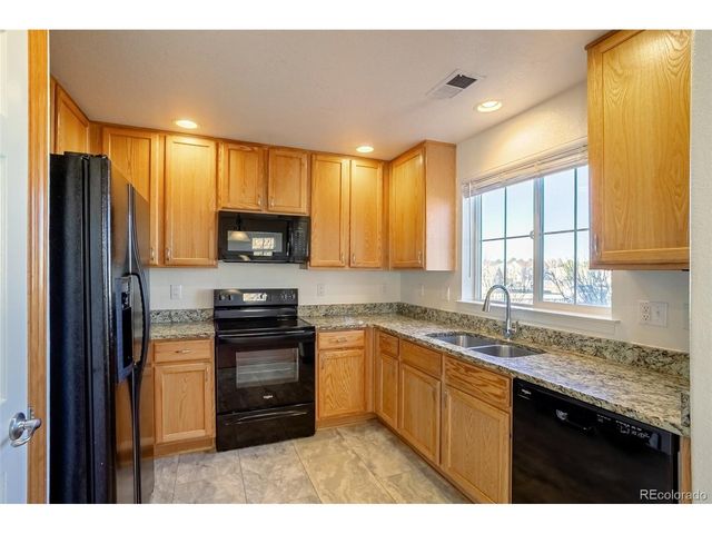 1226 S Quintero Ct, Aurora, CO 80017