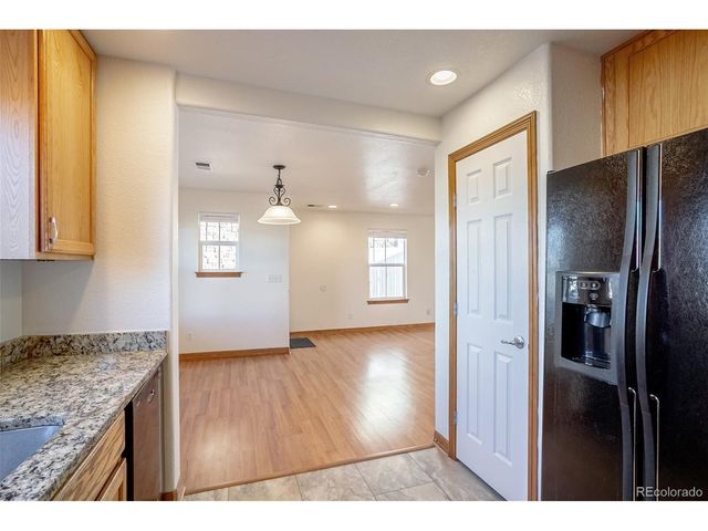 1226 S Quintero Ct, Aurora, CO 80017