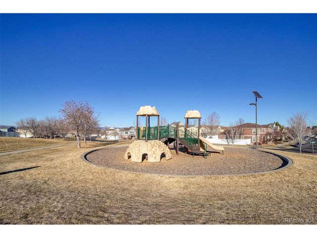 1226 S Quintero Ct, Aurora, CO 80017