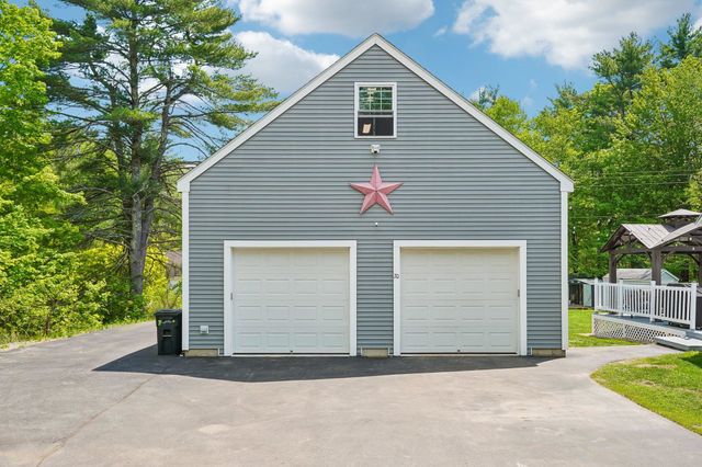 70 Lane Road, Raymond, NH 03077