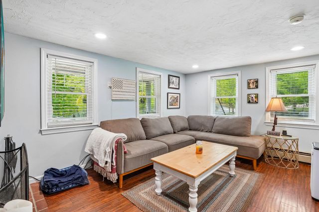 70 Lane Road, Raymond, NH 03077