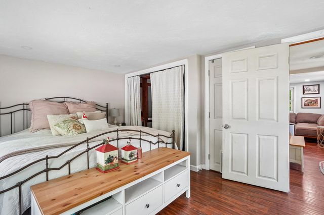 70 Lane Road, Raymond, NH 03077