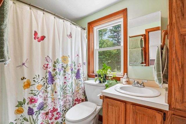 70 Lane Road, Raymond, NH 03077