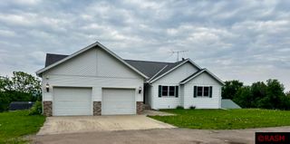 43773 361st Lane, St. Peter, MN 56082