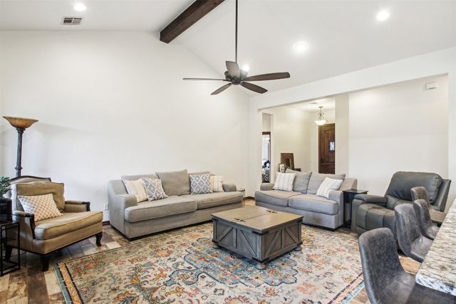 11632 NW 109th Street, Yukon, OK 73099