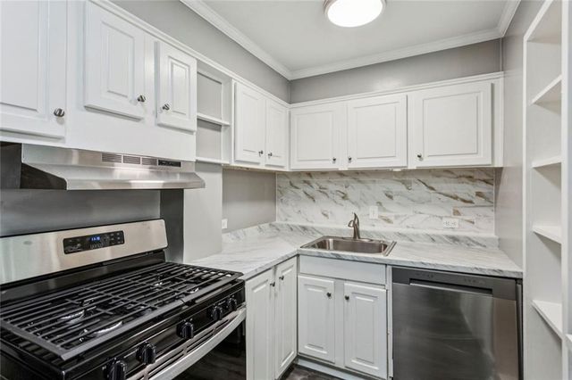 2285 Peachtree Road NE 404, Atlanta, GA 30309