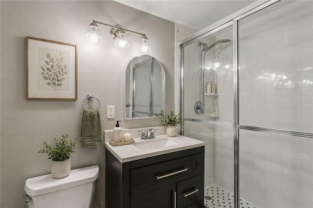 2285 Peachtree Road NE 404, Atlanta, GA 30309