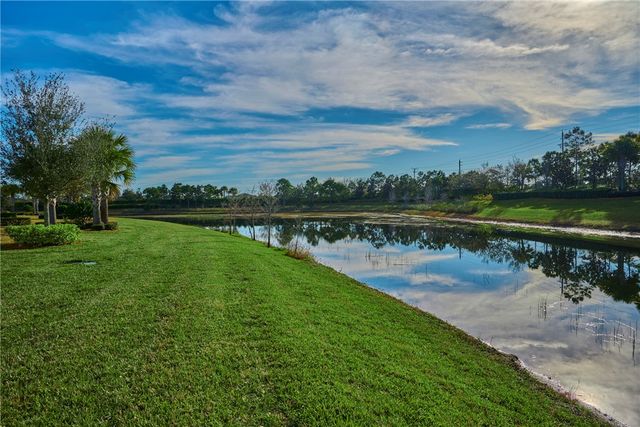 5063 Pendelton Square, Vero Beach, FL 32967