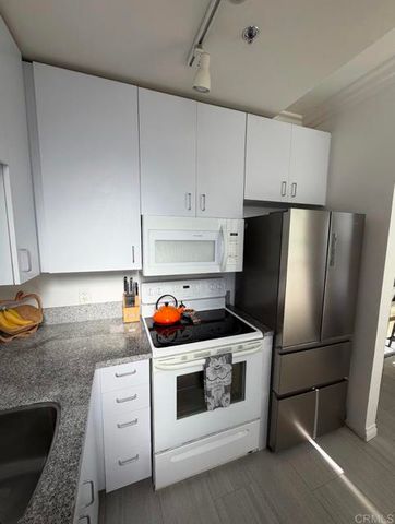 702 Ash Street 500, San Diego, CA 92101