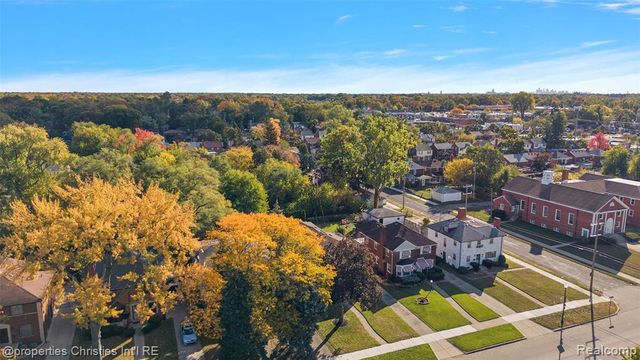 4795 W West Outer Drive, Detroit, MI 48221