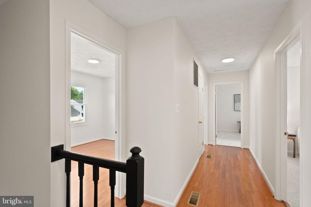 104 BRIARWOOD CT, Sterling, VA 20164
