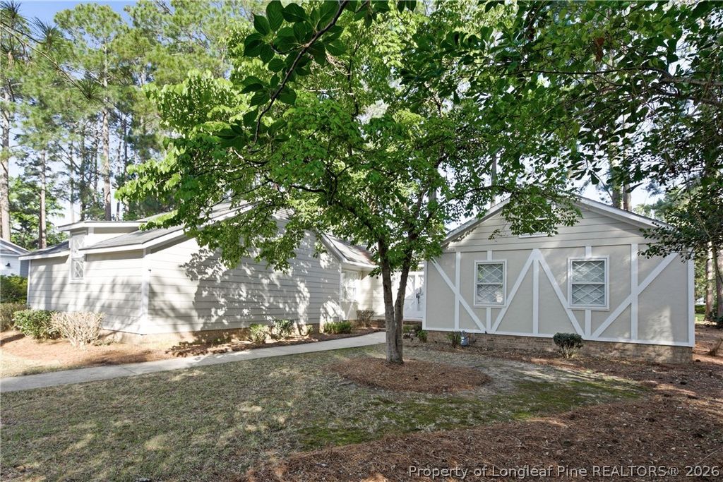 728 Shopton Court, Fayetteville, NC 28303 — photo 2