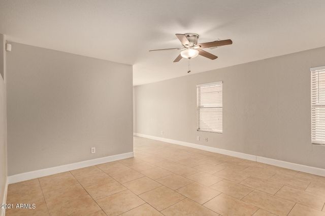 6521 W Pomo Street, Phoenix, AZ 85043