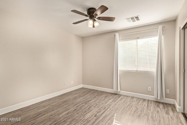 6521 W Pomo Street, Phoenix, AZ 85043