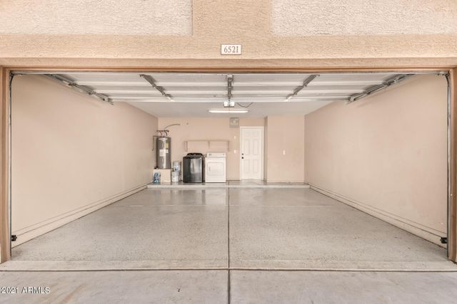 6521 W Pomo Street, Phoenix, AZ 85043