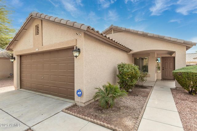 6521 W Pomo Street, Phoenix, AZ 85043