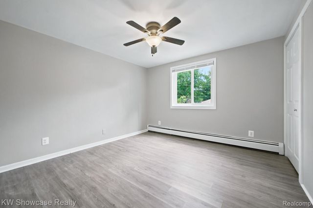 3412 W Clarice Avenue, Highland Charter Township, MI 48356