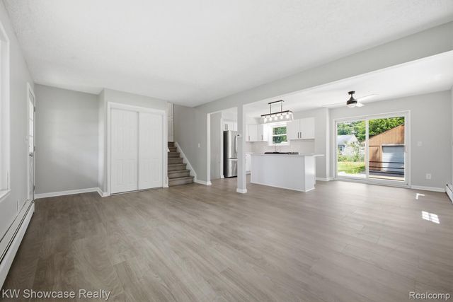 3412 W Clarice Avenue, Highland Charter Township, MI 48356