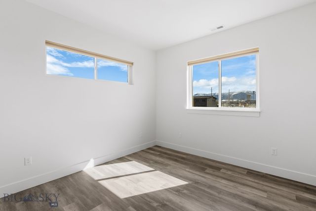 202 and 204 Fletching, Belgrade, MT 59714