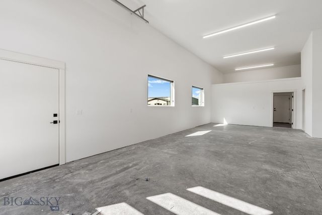 202 and 204 Fletching, Belgrade, MT 59714