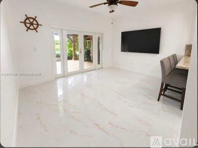 3113 SE 2nd Drive 0, Homestead, FL 33033