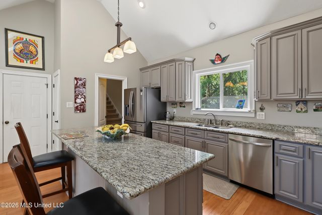 916 Bent Tree Circle, Pass Christian, MS 39571