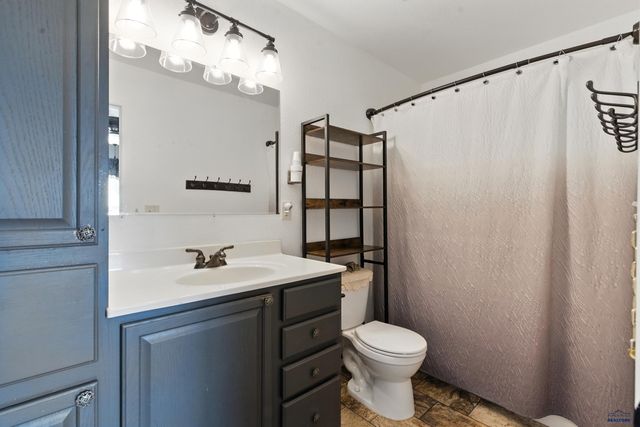 608 AIRWAY CT, Box Elder, SD 57719