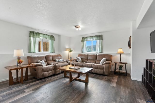 608 AIRWAY CT, Box Elder, SD 57719