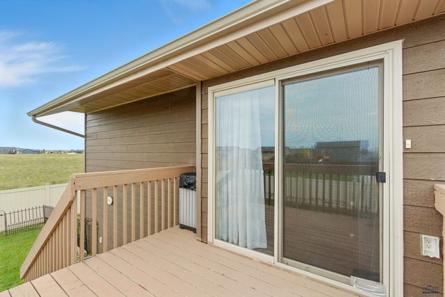 608 AIRWAY CT, Box Elder, SD 57719