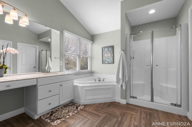 7423 Old Lantern Drive Se, Gaines Twp, MI 49316